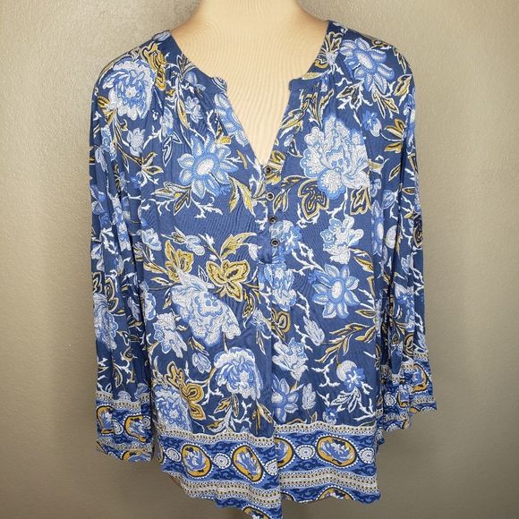 Lucky Brand Tops - Lucky Brand Floral Print Peasant Top Large Blue Viscose